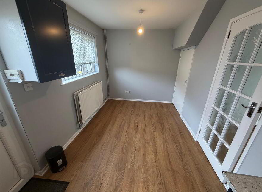 6 The Hill, Groomsport, Bangor, BT19 6JS