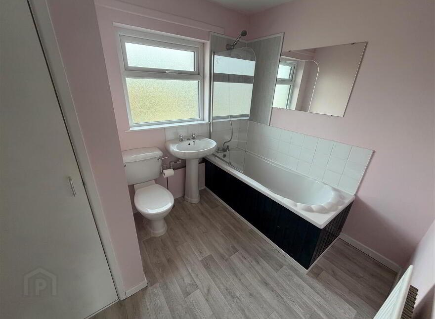 6 The Hill, Groomsport, Bangor, BT19 6JS