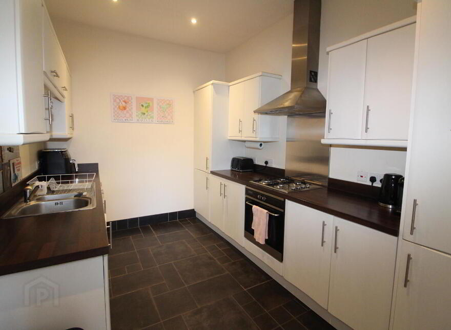 27 Tobar-Glen, Newtownabbey, BT36 6UG