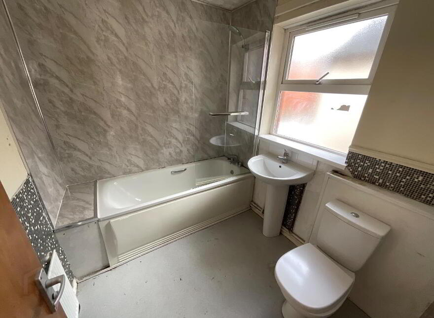 22 Nevis Avenue, Belfast, BT4 3AE