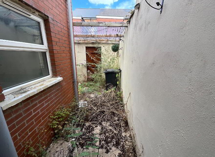 22 Nevis Avenue, Belfast, BT4 3AE