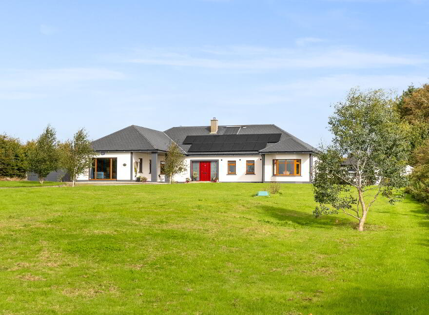 St. Pio, Knockskimolin, Oulart, Gorey, Y25W593