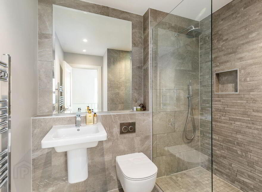 11 Tullyhall Crescent, Lucan, K78X795