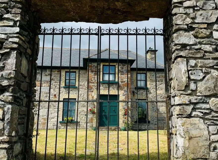 Rayconor House, Gurtymadden, Drumatober