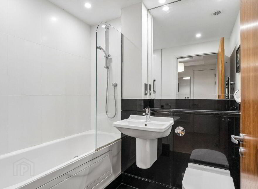 36 Alexandra Walk, Adelaide Square, Dublin 8, D08FX21