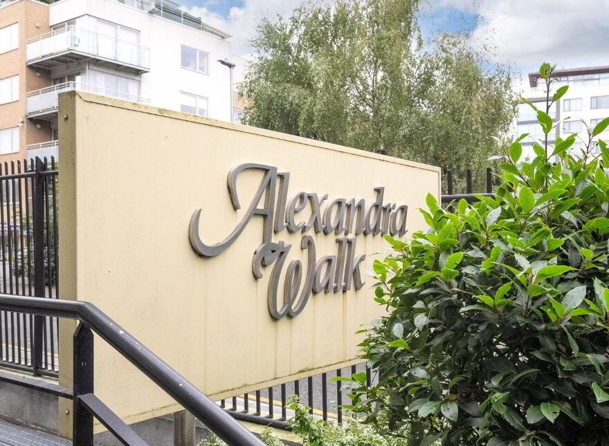 36 Alexandra Walk, Adelaide Square, Dublin 8, D08FX21