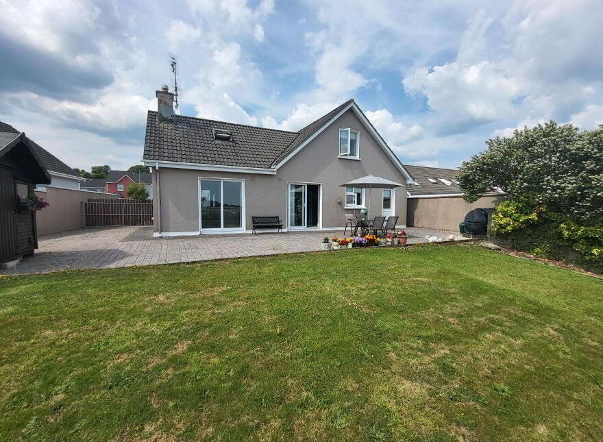 56 Árd Na Greine, Kilnagurteen, Macroom, P12C627 photo
