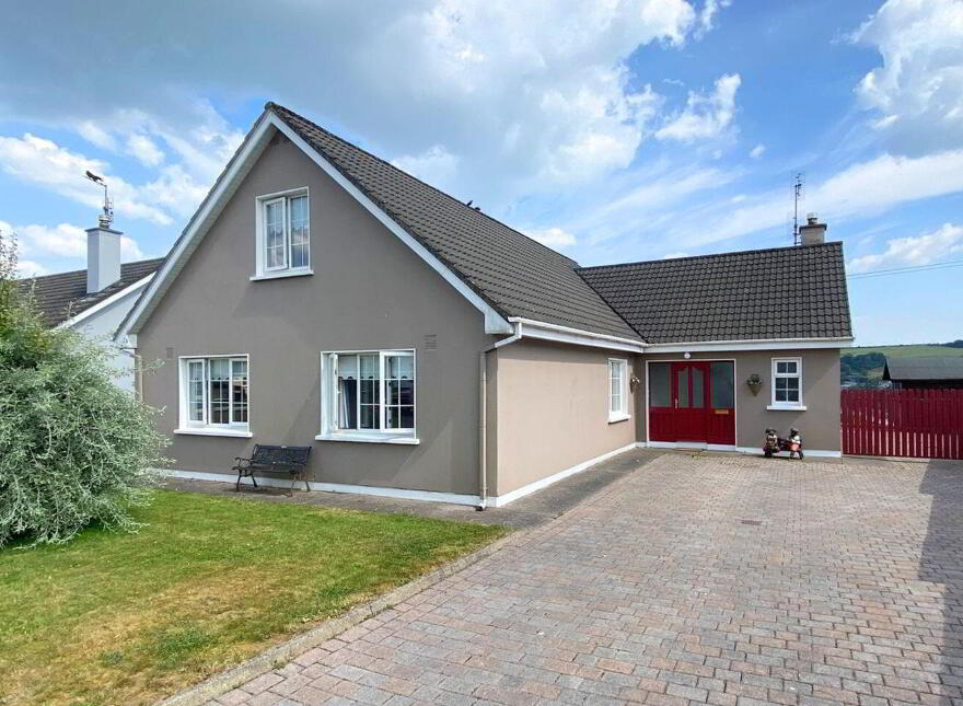 56 Árd Na Greine, Kilnagurteen, Macroom, P12C627