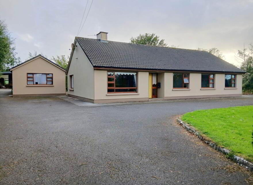 Glebe, Claregalway, H91XF9K photo