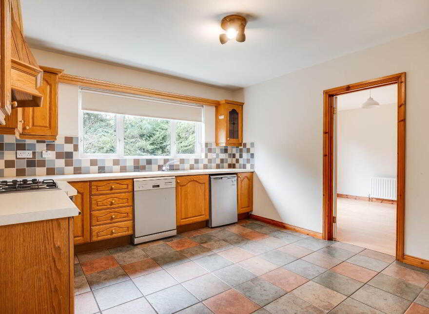 16 Meadow Farm, Enniskillen, BT74 4QS