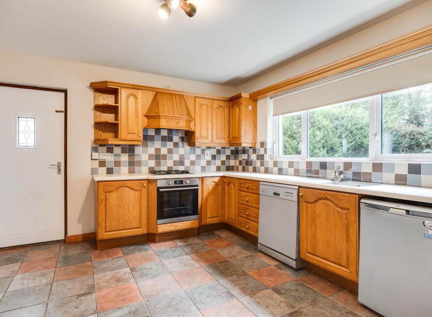 16 Meadow Farm, Enniskillen, BT74 4QS