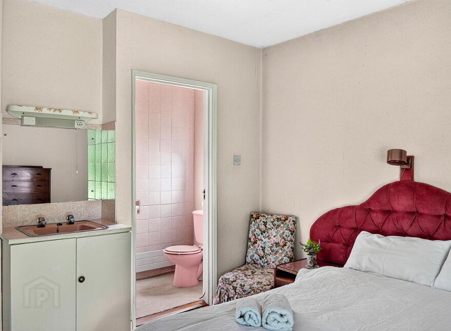 Mount Vista, Creaghduff, Coosan, Athlone, N37E2Y3