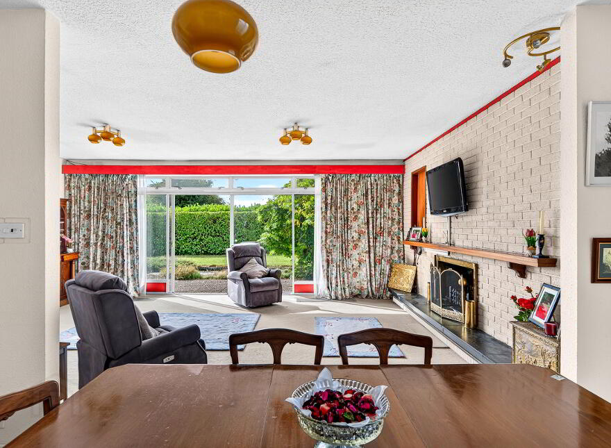 Mount Vista, Creaghduff, Coosan, Athlone, N37E2Y3