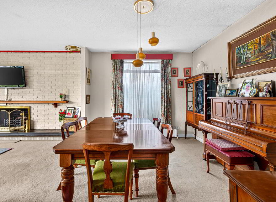 Mount Vista, Creaghduff, Coosan, Athlone, N37E2Y3