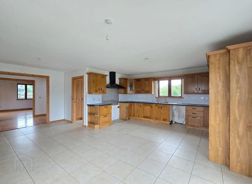 Cloonconra, Newtown, F42YK09