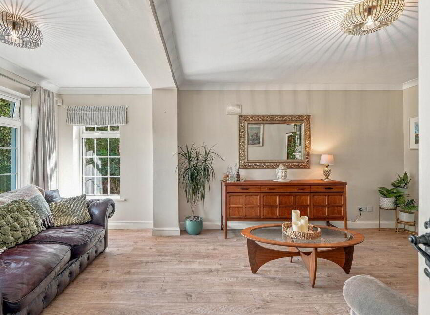 Coolishall Upper, Gorey, Y25K290