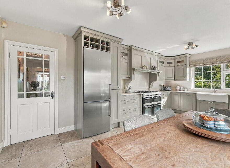 Coolishall Upper, Gorey, Y25K290