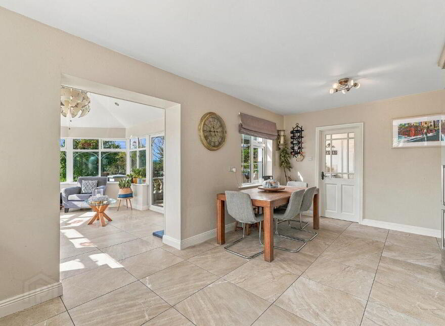 Coolishall Upper, Gorey, Y25K290