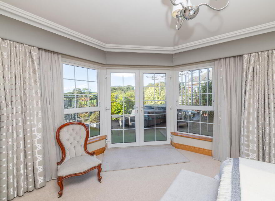The Penthouse, 18 Seafields Court, Warrenpoint, Newry, BT34 3XB