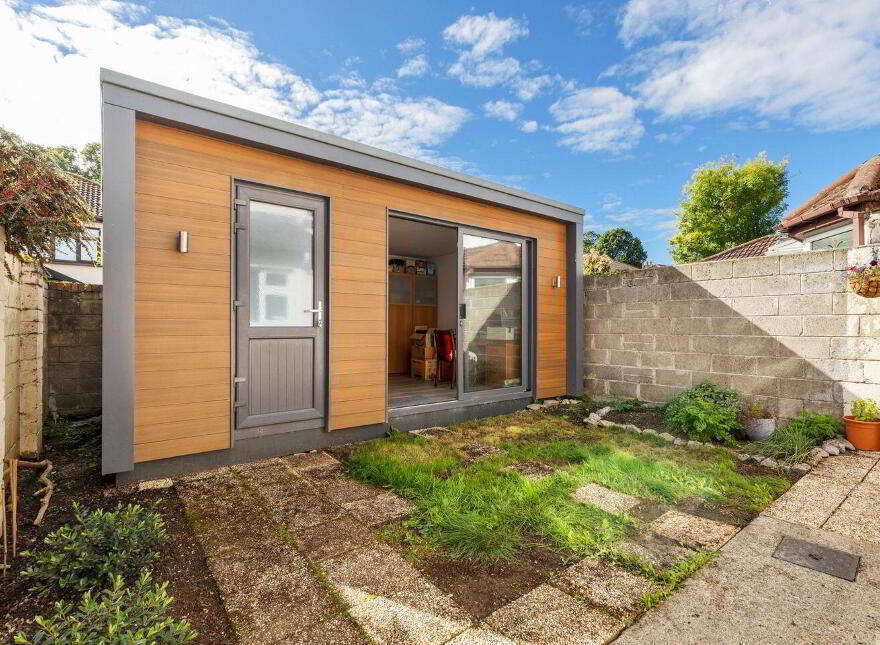 54 The Paddock, Blackhorse Avenue, Dublin 7, D07Y229