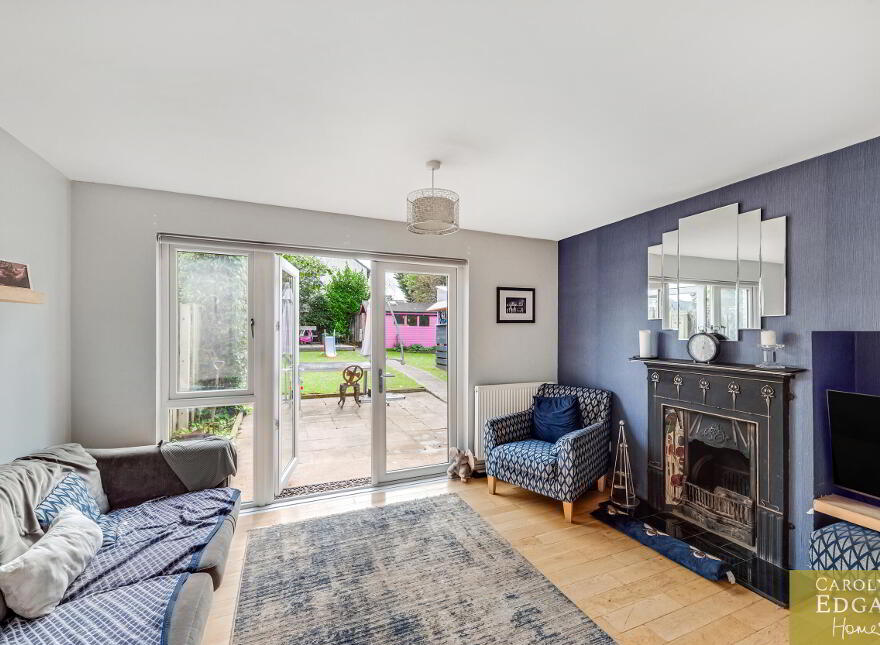 30 Broadway Avenue, Carrickfergus, BT38 8DD