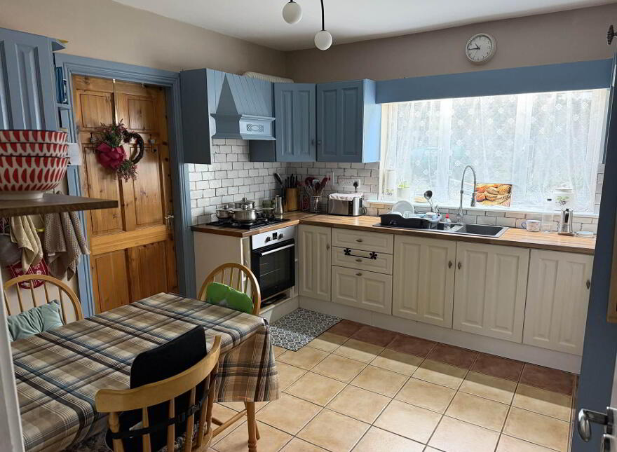 7 Rosslands, Roscrea, E53Y960