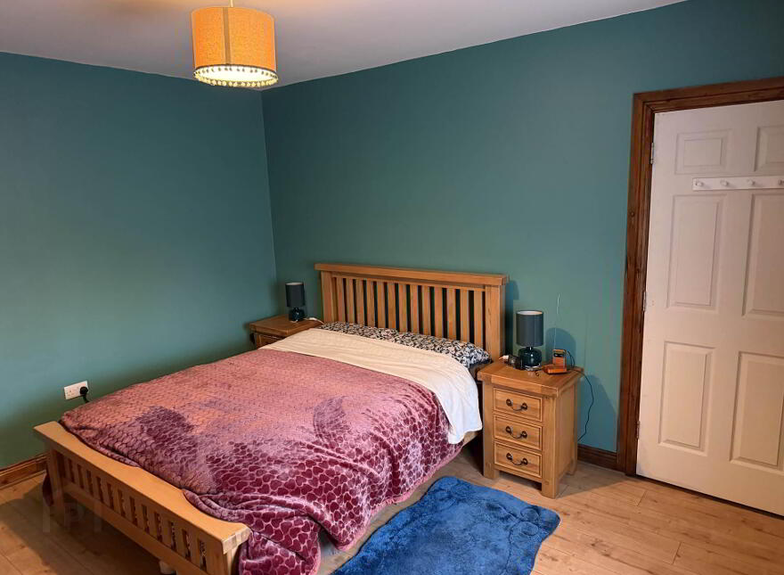 7 Rosslands, Roscrea, E53Y960