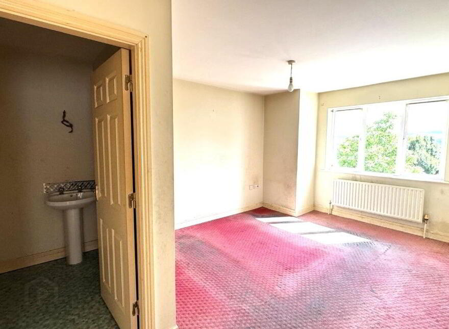 29 Mullaunmore, Ballon, R93RT44