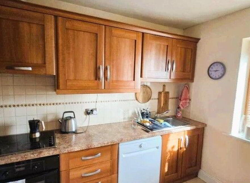 5 Ceol Na Habhainn, Bridge Street, Ballineen, P47KD30