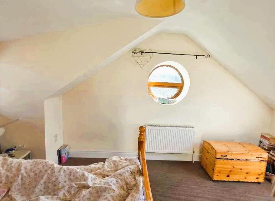 5 Ceol Na Habhainn, Bridge Street, Ballineen, P47KD30