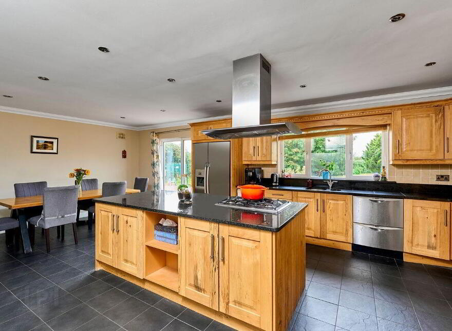 1 Glenbrook, Ticknevin, Carbury, W91F2N1