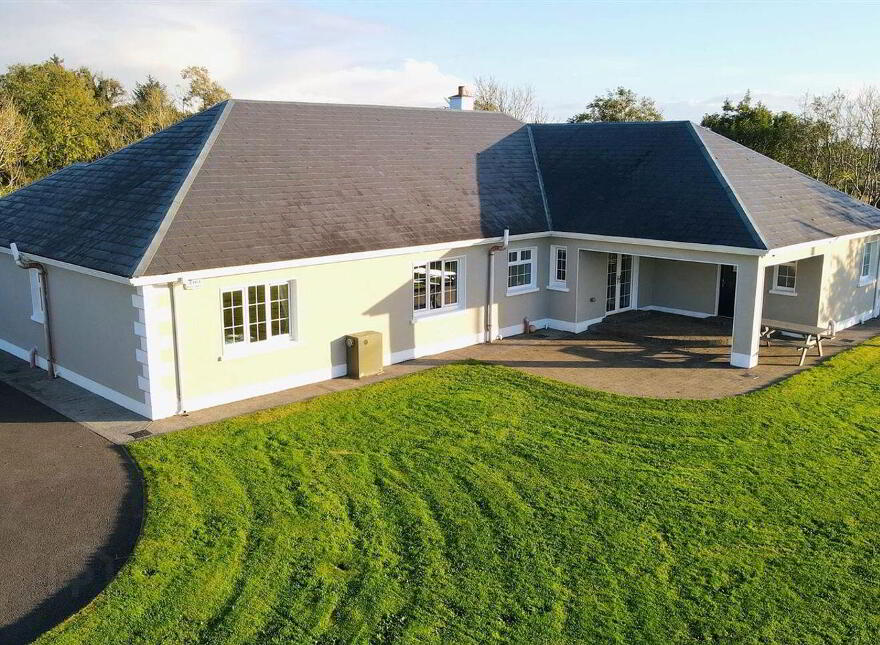 Bohalas, Ballaghaderreen, F45VF20