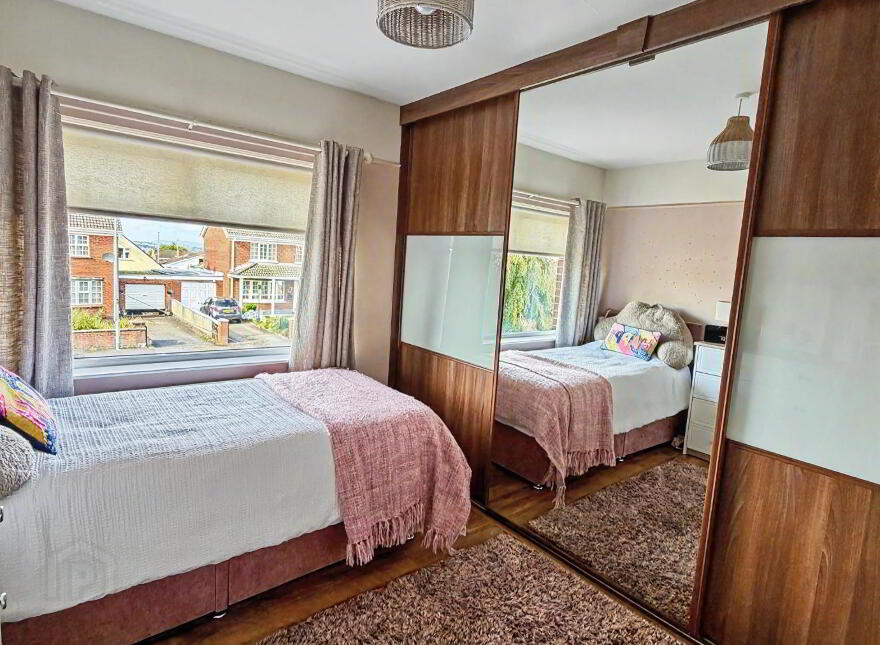 32 Tamworth Crescent, Derry/Londonderry, BT47 5HG