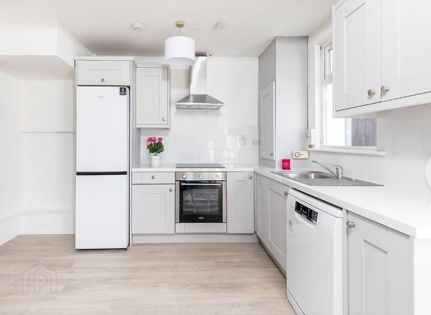 210 Pearse Road, Ballyphehane, The Lough, T12F803