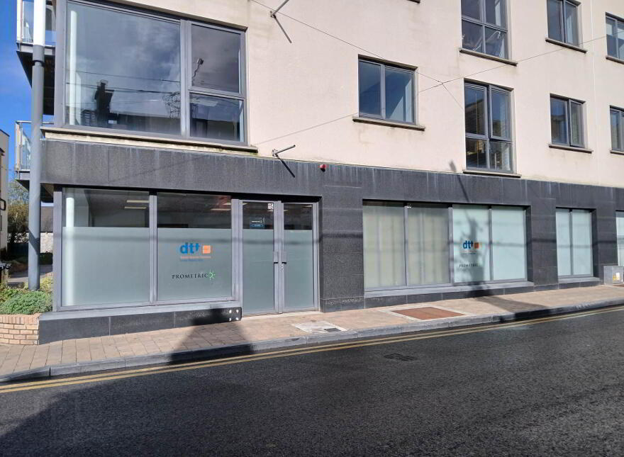 15 Connaught Street, Bastion Court, Athlone, N37VX76