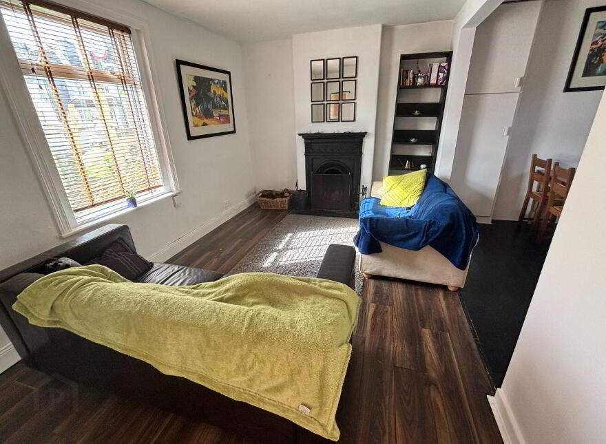 17 Presentation Road, Galway City Centre, H91V05X