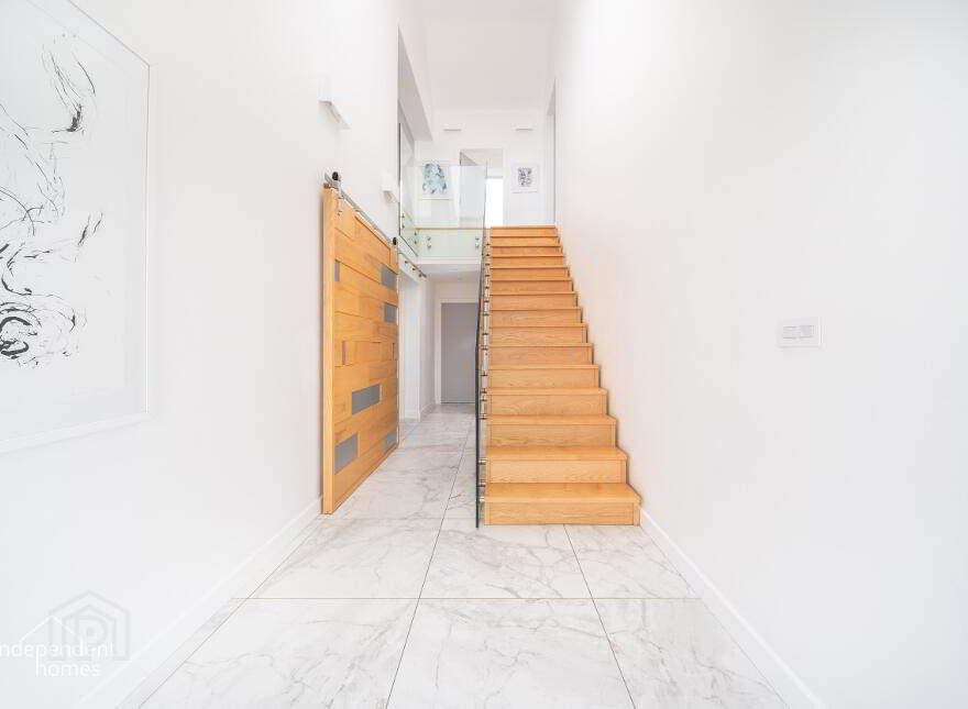 15 Blackcave North, Larne, BT40 1TP