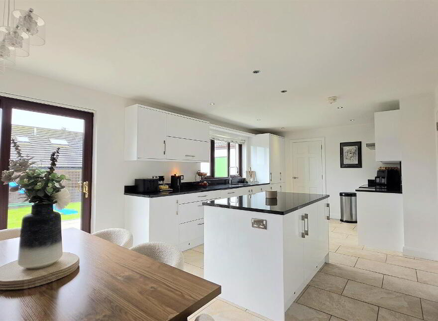 31 Copperwood Road, Carrickfergus, BT38 9EU