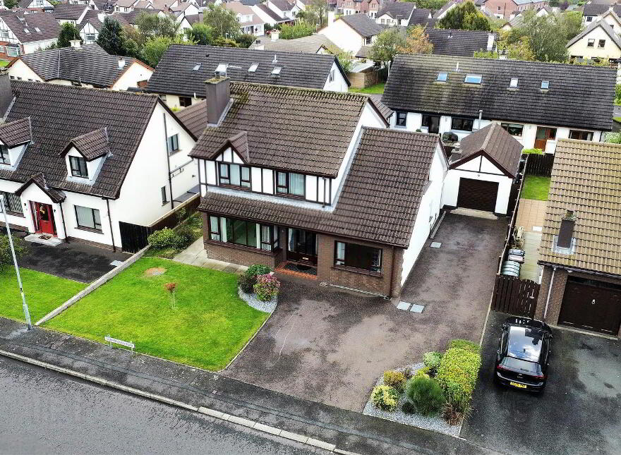 31 Copperwood Road, Carrickfergus, BT38 9EU