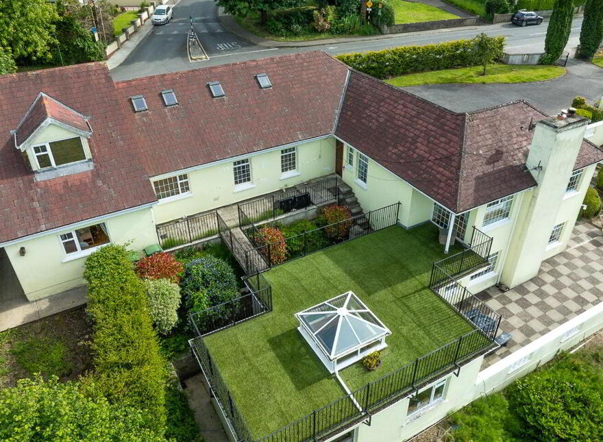 Treacy & Mullins Solictors, Saint Michael's, Waterford Road, Carrickbeg, E32Y981