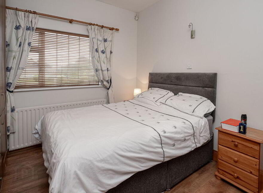 Treacy & Mullins Solictors, Saint Michael's, Waterford Road, Carrickbeg, E32Y981