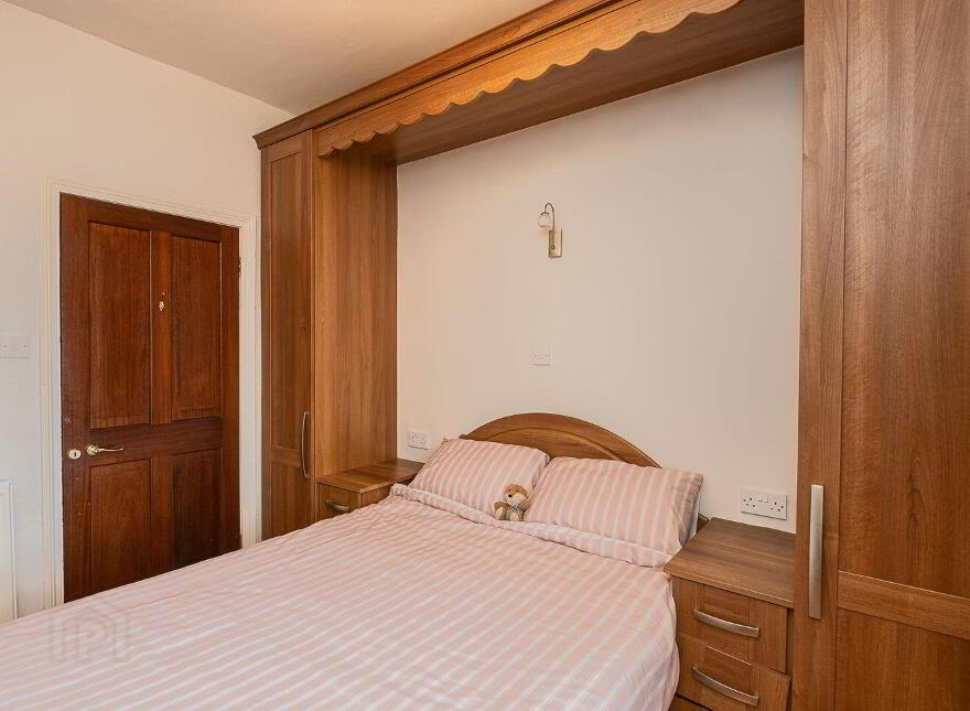 Treacy & Mullins Solictors, Saint Michael's, Waterford Road, Carrickbeg, E32Y981