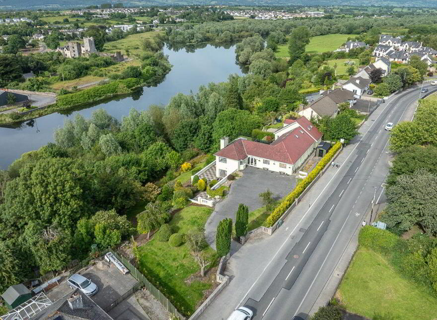 Treacy & Mullins Solictors, Saint Michael's, Waterford Road, Carrickbeg, E32Y981