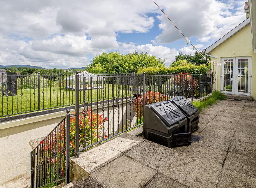 Treacy & Mullins Solictors, Saint Michael's, Waterford Road, Carrickbeg, E32Y981