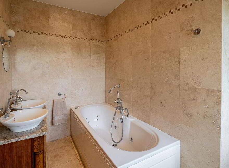 Treacy & Mullins Solictors, Saint Michael's, Waterford Road, Carrickbeg, E32Y981