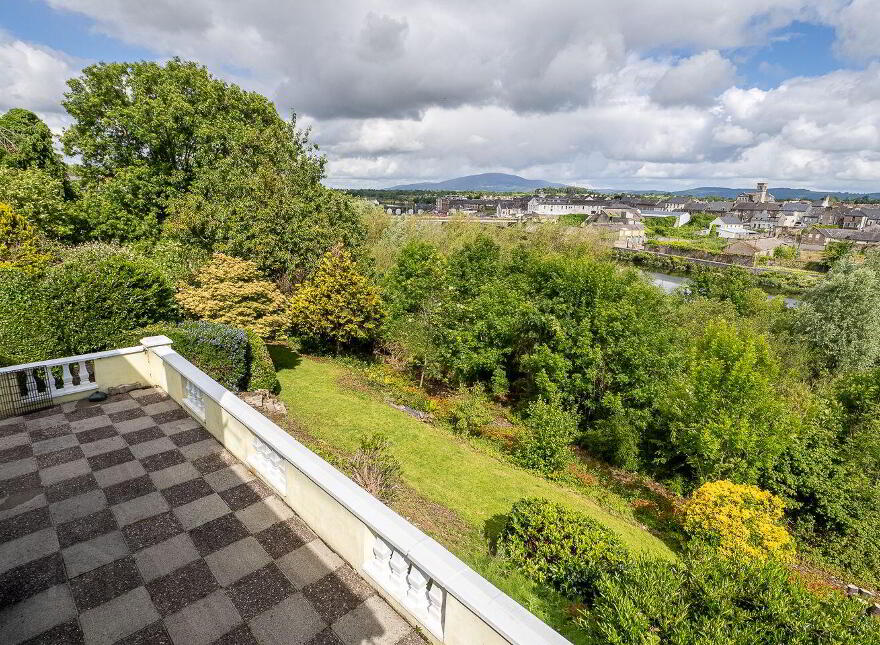 Treacy & Mullins Solictors, Saint Michael's, Waterford Road, Carrickbeg, E32Y981