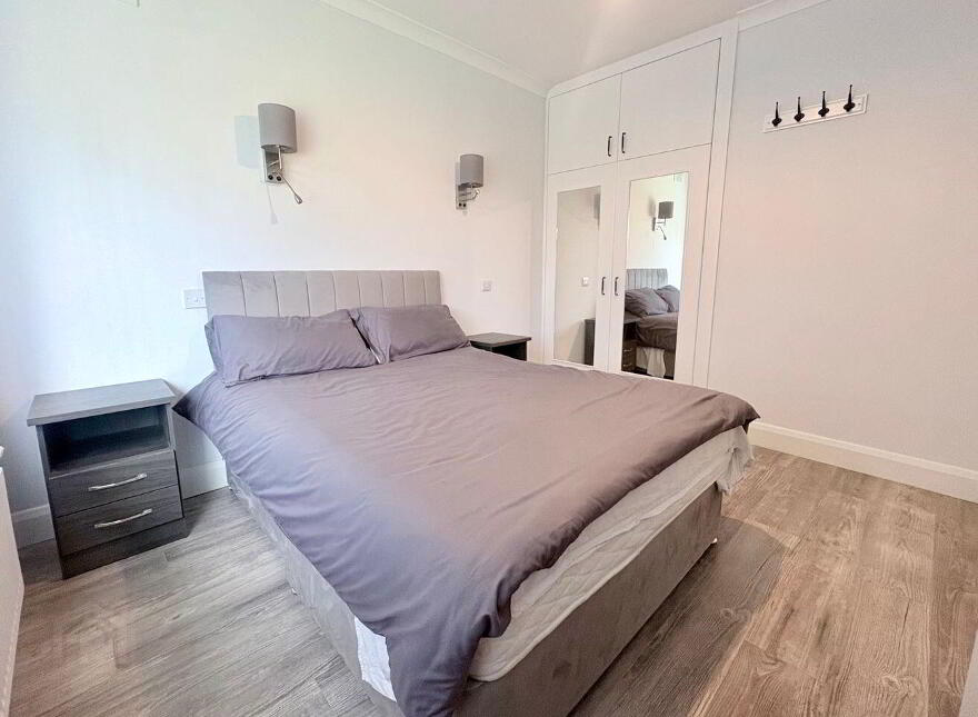 Roseville, 11 Woodlands Heights, Carrick-Beg, Carrick-On-Suir, E32RX75