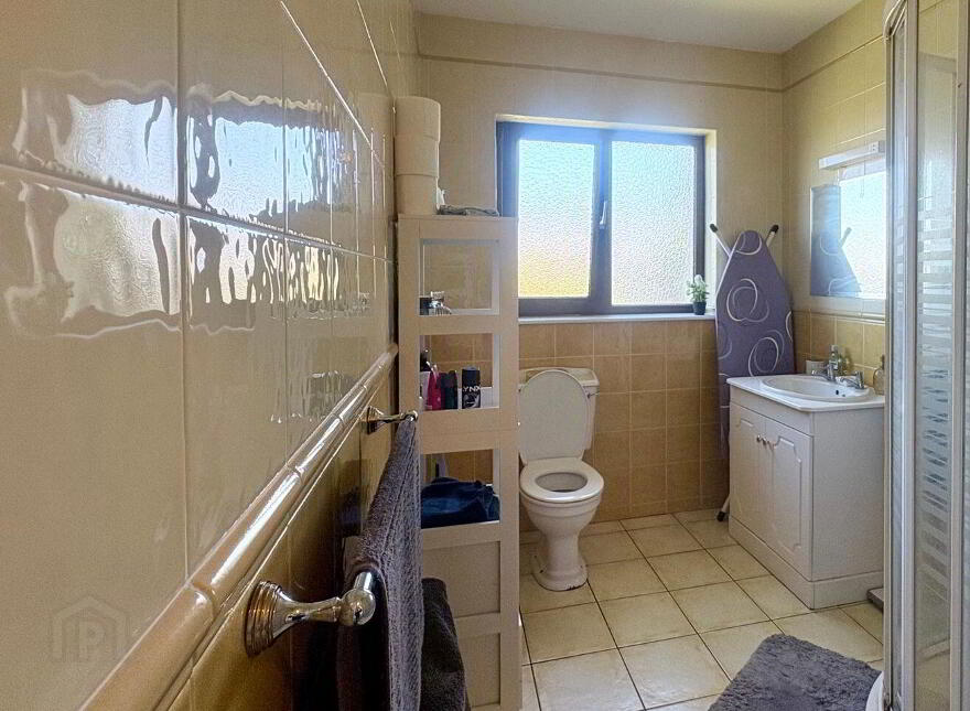 Roseville, 11 Woodlands Heights, Carrick-Beg, Carrick-On-Suir, E32RX75