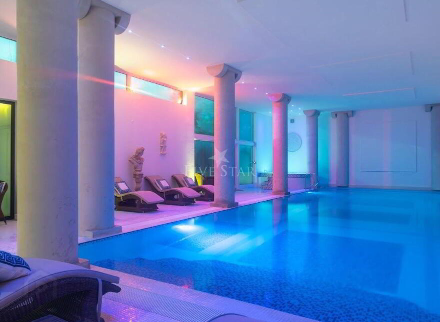 Luxury Coastal Residence & Gardens, Seafield, 2 Shankill, Shankill