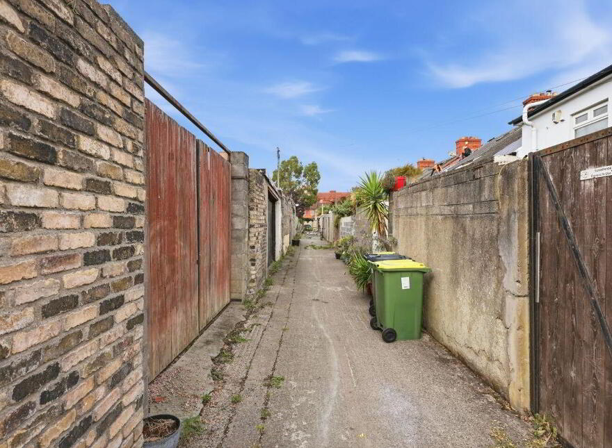19 Saint David's Terrace, Blackhorse Avenue, Stoneybatter, Stoneybatter, D07W8E2